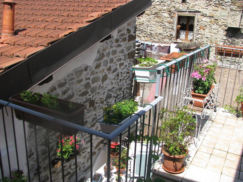 Casa Med Holiday Home Isolabona Bagian luar foto